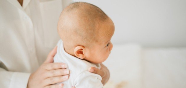 الزغطة عند الرضيع أسبابها وطرق علاجها