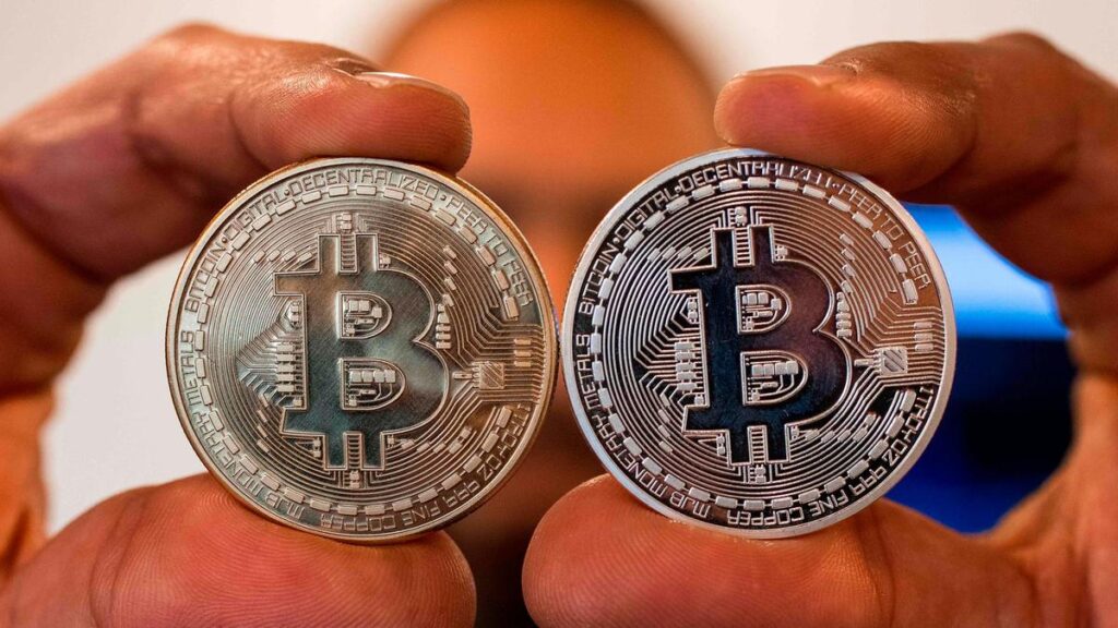شرح البيتكوين بالتفصيل