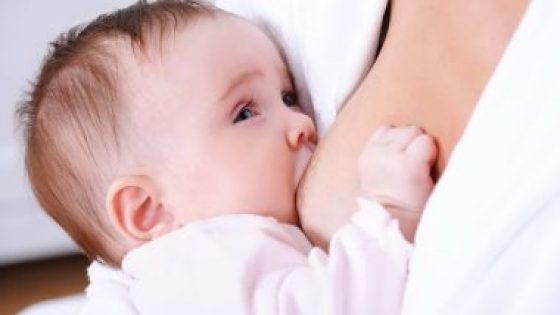 أسباب ألم الحلمتين أثناء الرضاعة