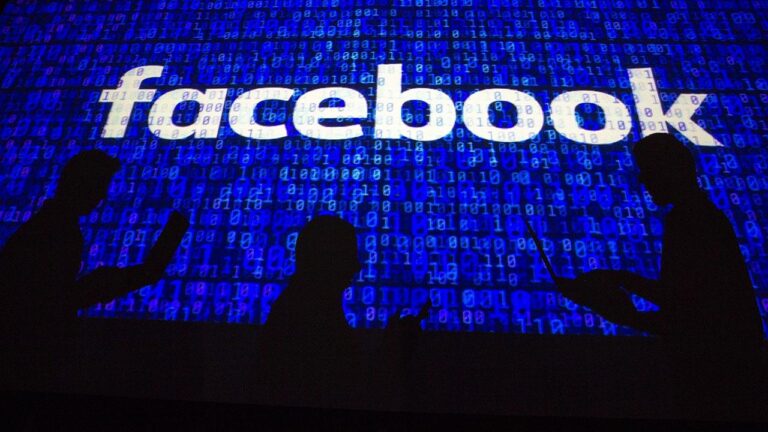 الإبلاغ عن محتوى على فيسبوك facebook