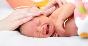 كيفية تهدئة الرضيع عند البكاء