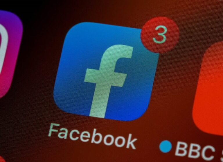 زيادة متابعين فيس بوك Facebook
