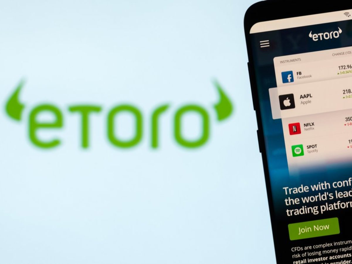 شرح الإيداع والسحب في منصة إيتورو eToro