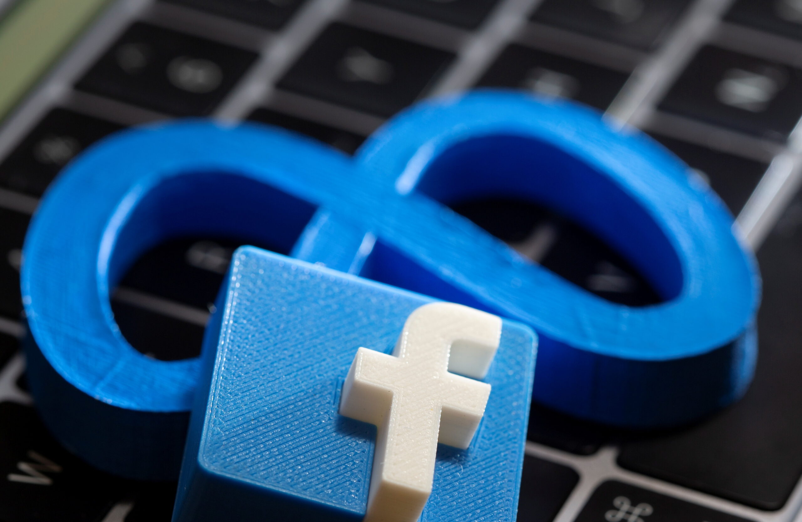 كيف يمكن استرجاع حساب فيس بوك إذا نسيت كلمة السر ورقم السري Facebook