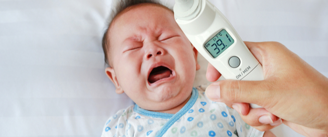 علامات المرض عند الطفل الرضيع