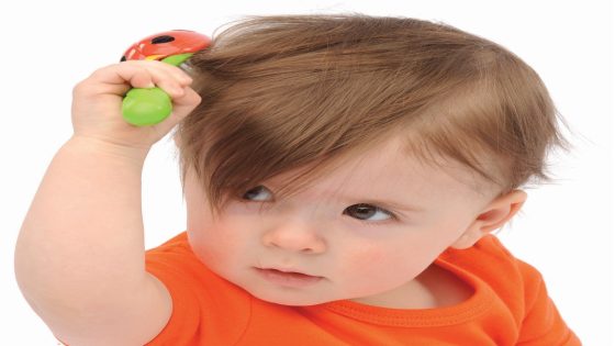 أفضل طرق لترطيب شعر الأطفال الرضع