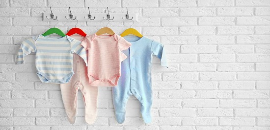 الملابس الداخلية لحديثي الولادة والرضع