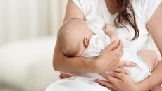 جدول للأم الجديدة بأوقات الرضاعة من سن يوم لـ3 شهور
