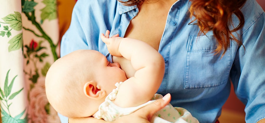 مساهمة الرضاعة الطبيعية في صحة الطفل الرضيع