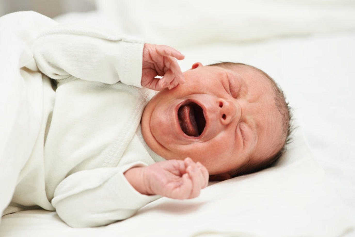 أشهر 9 أمراض تصيب الأطفال الرضع خلال السنة الأولى