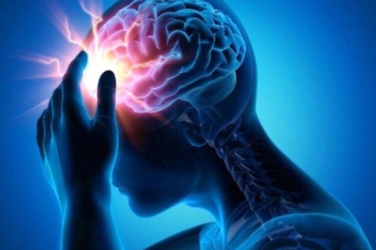 التهاب السحايا أعراضه والأسباب