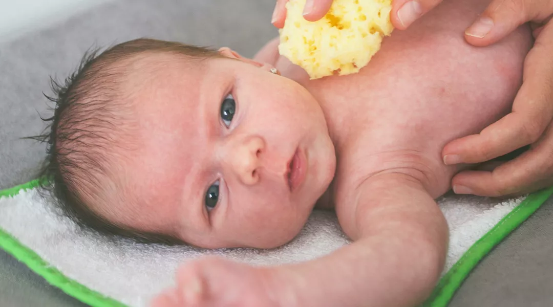 طرق علاج تقشر الجلد عند الأطفال حديثي الولادة