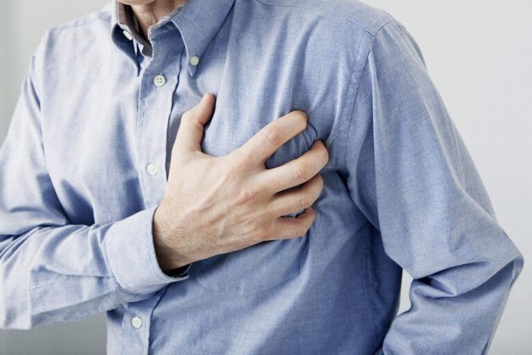 أسباب وخز في الجهة اليسرى للصدر هل هي حالة خطيرة