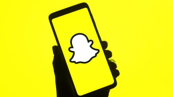 تسجيل دخول في حساب سناب شات واحد من جهازين مختلفين Snapchat