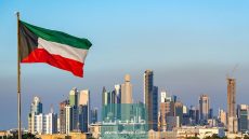 وقف خدمات الكفيل في حال عدم تجديد إقامة الوافد في الكويت
