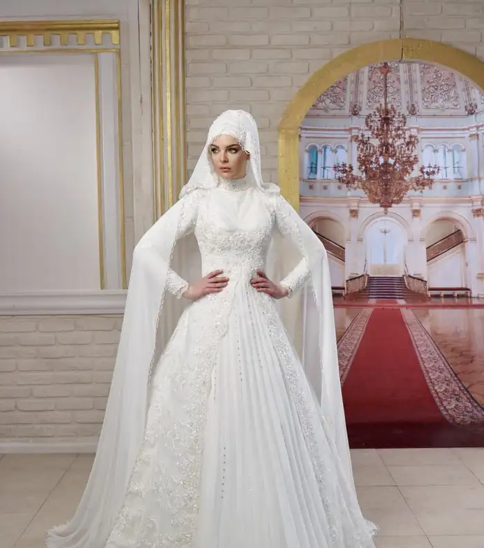 لبس فستان الزفاف بالحلم