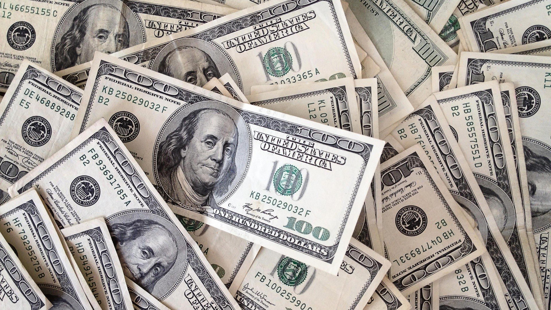 “شوف بقى بكام”.. آخر تطورات سعر الدولار اليوم الأحد بنهاية التعاملات