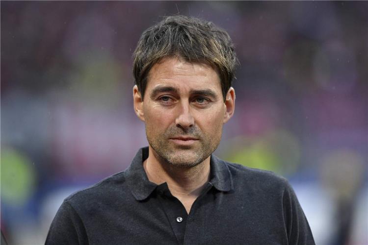 مفاجأة بشأن تفاوض الزمالك مع رينيه فايلر خلفا لـ أوسوريو