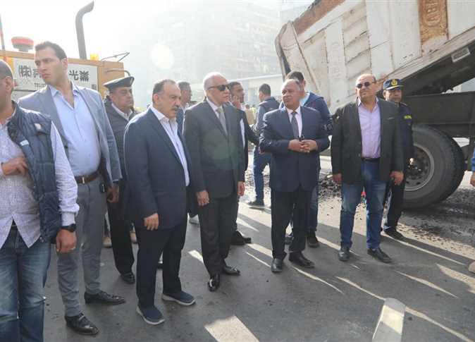 دخلت فيه تريلا... اصطدمت بسيارة نقل 10 محافظ الجيزة لم يقتل موقع سقوط كوبري مشاة أحمد عرابي