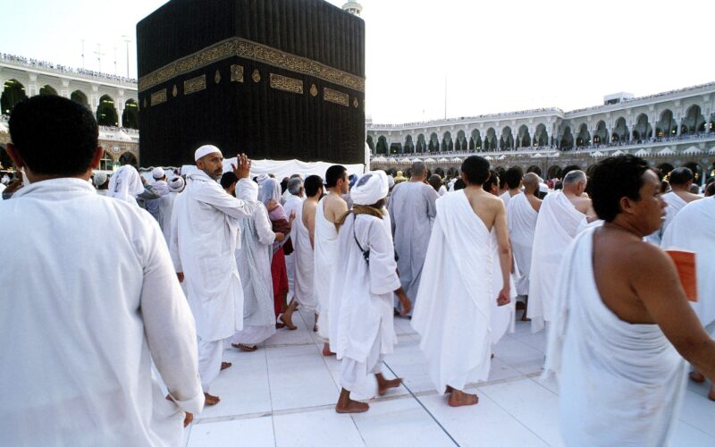 أسعار الحج السياحي 2024 وتكلفة القرعة.. وبشرى سارة للحجاج العام المقبل