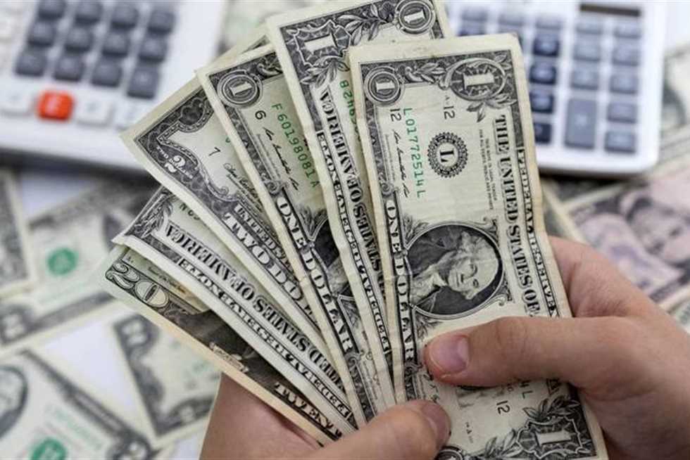 وصل كام في البنك انهارده؟.. سعر الدولار أمام الجنيه اليوم الأحد 12 نوفمبر في البنوك