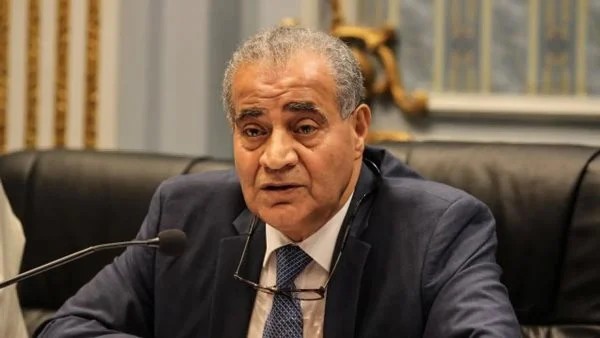 هل تعاني مصر من أزمة في السكر الحر؟.. وزير التموين يرد ويزف بشرى للمواطنين