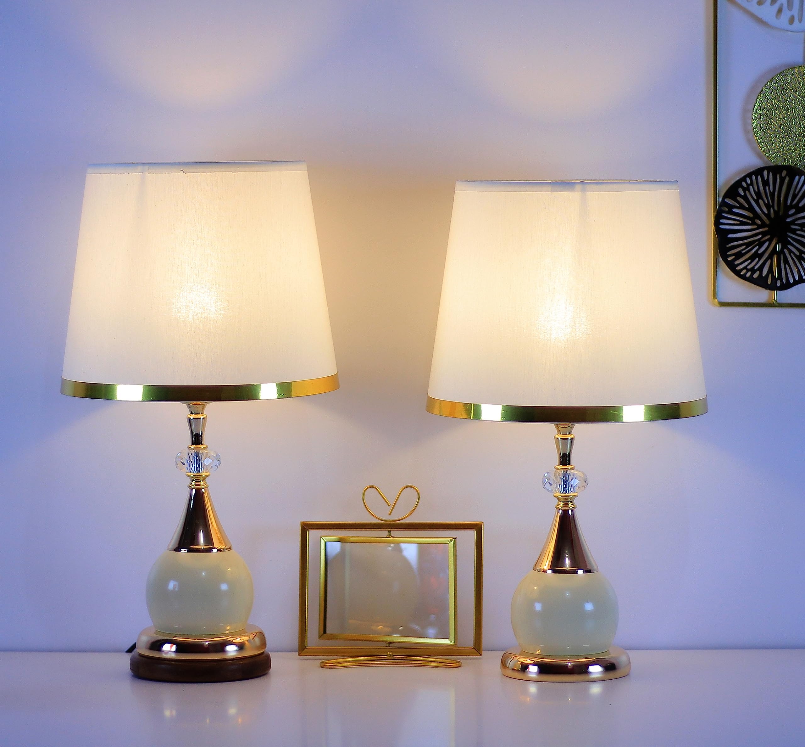 “حافظ على شكلها وجمالها” .. أفضل طرق تنظيف شابوه الأباجورة