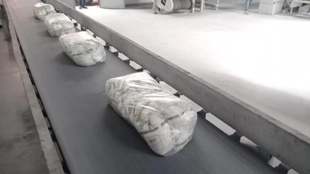 هل تعاني مصر من أزمة السكر؟.. وزير التموين يرد ويزف بشرى للمتزوجين 4 أزمة ارتفاع أسعار السكر خلال أسبوع