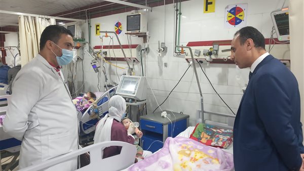 وكيل صحة البحيرة يتفقد العمل بمستشفى الأطفال التخصصي بأبو حمص