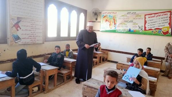 محافظ الوادي الجديد يؤكد انتظام سير امتحانات النقل الأزهري