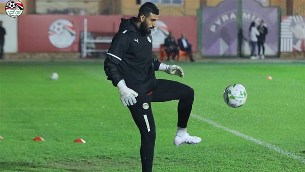 أبرزهم الشناوي، تدريبات تأهيلية لرباعي بيراميدز بأبو ظبي