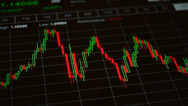 التحليل الفني لمؤشرات البورصة المصرية اليوم الأربعاء 17-1-2024