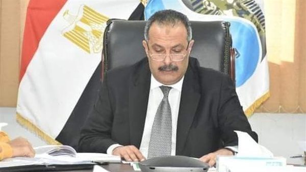 الانتهاء من إصلاح كسر خط مياه رئيسي بالكرنك خلال 7 ساعات