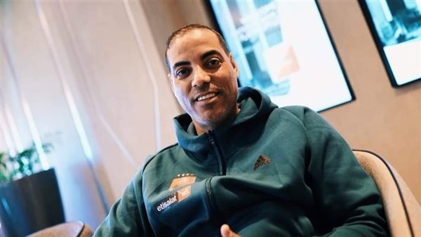 خالد بيبو يدعم لاعبي الأهلي الدوليين قبل مواجهة الكونغو