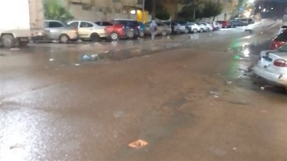هطول أمطار غزيرة تصل إلى حد السيول في الإسكندرية (صور)