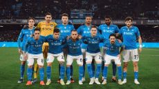 نابولي يتأهل لنهائي كأس السوبر الإيطالي بثلاثية أمام فيورنتينا