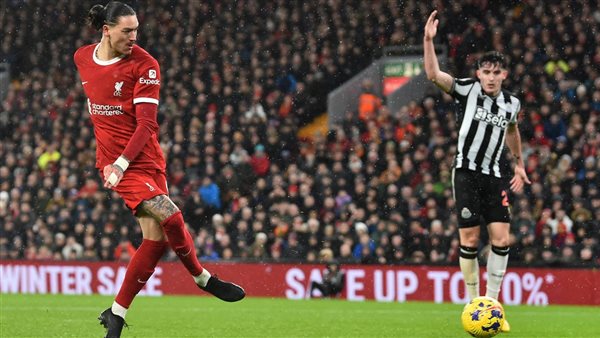 إيزاك يسجل هدف التعادل لنيوكاسل أمام ليفربول (صور)