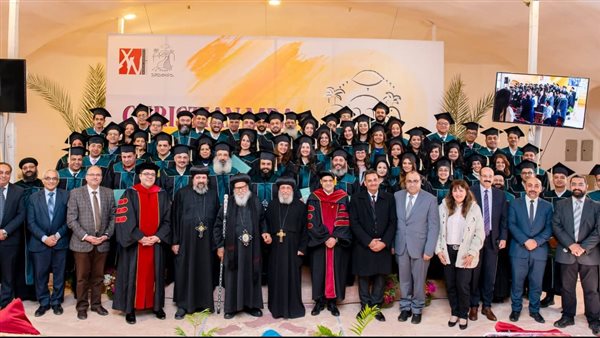 3 أساقفة يشاركون في حفل تخريج حملة الماجستير باكسبلورنيشنز للعلوم الإدارية