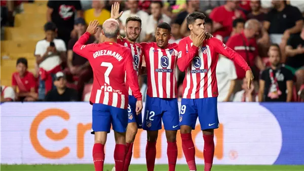 أتلتيكو مدريد يفوز أمام فالنسيا بهدفين بالدوري الأسباني