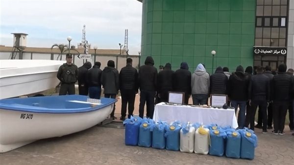 ارتكبوا جريمة تهريب البشر، الجزائر تعتقل 24 مهربا من المغرب