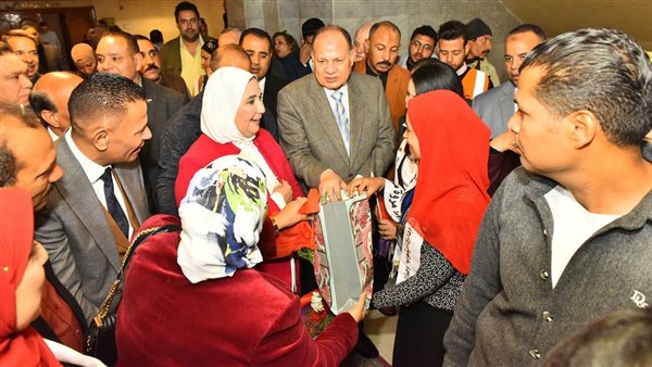 وزيرة التضامن تشهد حفل حصاد إنجازات منظمات المجتمع المدني بأسيوط وسوهاج (صور)