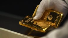 هل نشهد مزيدًا من الانخفاضات في أسعار الذهب؟ التموين تجيب