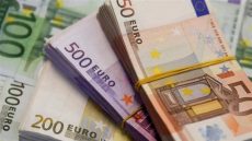 سعر اليورو مقابل الجنيه المصري بالبنك المركزي بداية تعاملات اليوم الثلاثاء 27-2-2024