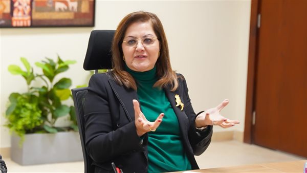 وزيرة التخطيط والتنمية الاقتصادية تتابع الموقف التنفيذي لمشروع تنمية الأسرة