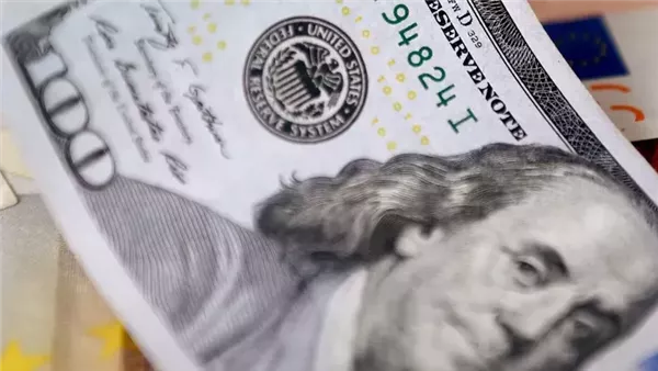 متى تنتهي السوق السوداء للدولار؟ خبيرة مصرفية تجيب