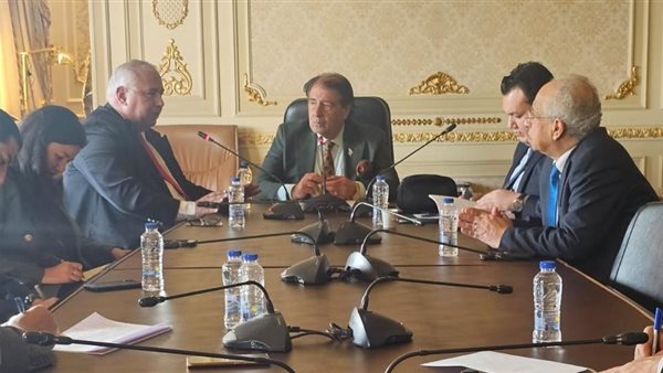 عربية النواب تدعو لاستئناف عملية السلام في اليمن