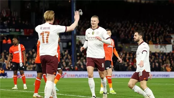 خماسية هالاند تقود مانشستر سيتي لاكتساح لوتون تاون 6-2 بكأس الاتحاد الإنجليزي