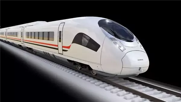 بلدنا من السماء.. تصوير جوي يستعرض أعمال تنفيذ القطار السريع (فيديو)