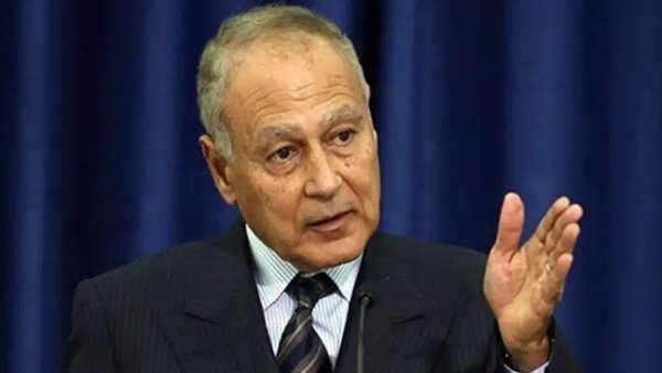 أحمد أبو الغيط يوجه رسالة للدول العربية بشأن الإنزال الجوي المشترك لقطاع غزة