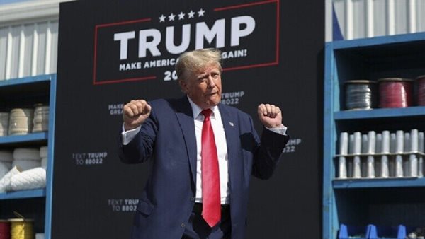 ترامب يلوّح بسلاح الرسوم الجمركية تجاه الصين